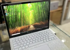 New Laptop Microsoft Surface 8GB Intel Core I5 SSD 256GB