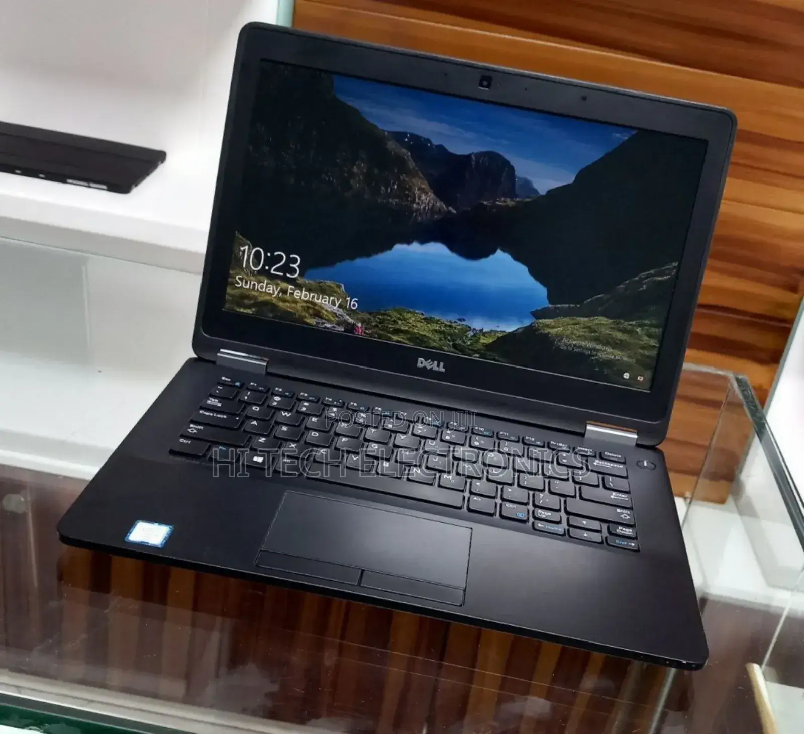 New Laptop Dell Latitude 5310 8GB Intel Core I5 SSD 256GB