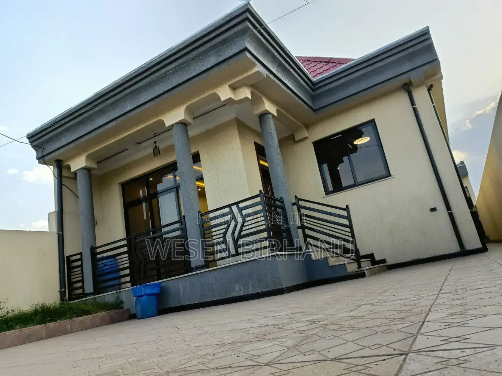 5bdrm Villa in የ ግል ቤት ነው, Addis Ketema for sale