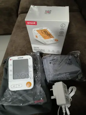 Photo - Digital Blood Pressure Monitor0፪bp Machine8፩bp Monitoring