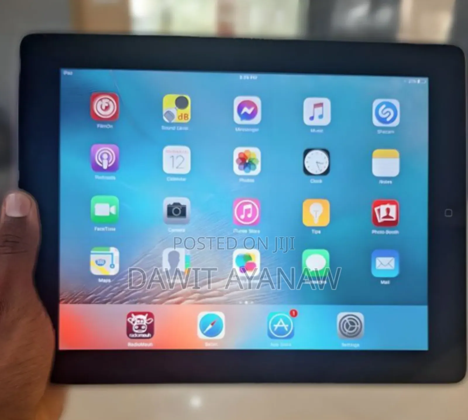 New Apple iPad 10.2 (2019) 64 GB Silver