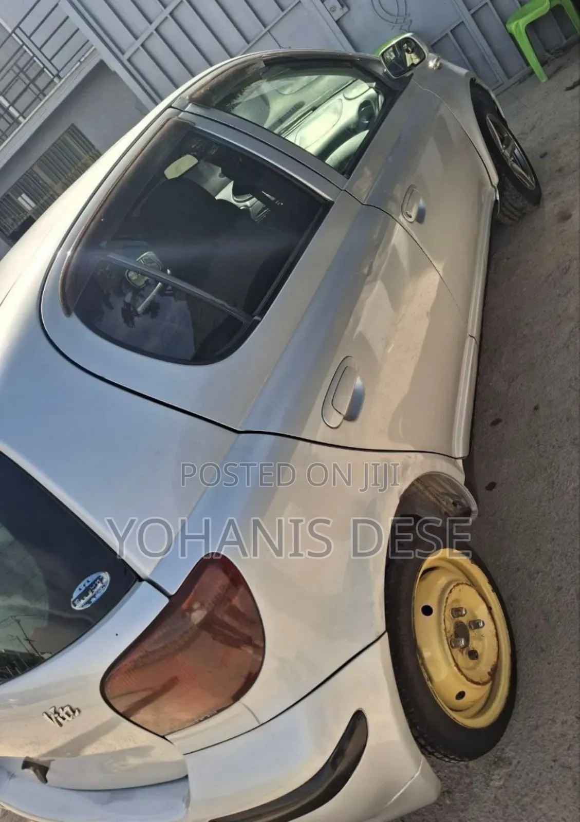 Toyota Vitz 2002 Silver