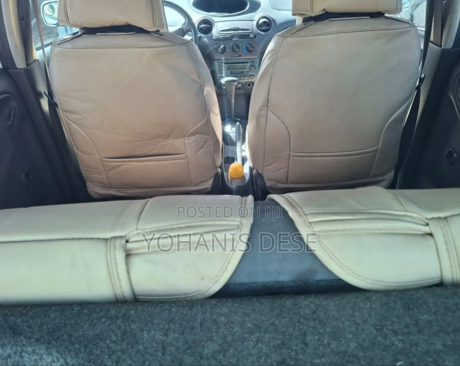 Toyota Vitz 2002 Silver