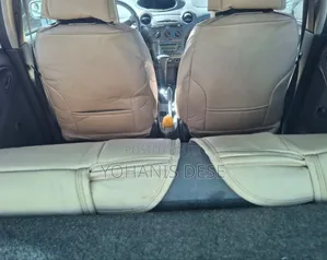 Toyota Vitz 2002 Silver