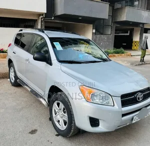 Photo - Toyota RAV4 2008 Silver