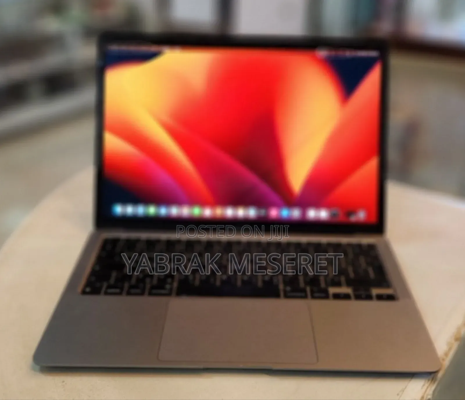 New Laptop Apple MacBook Air 2020 M1 8GB Apple M1 SSD 256GB