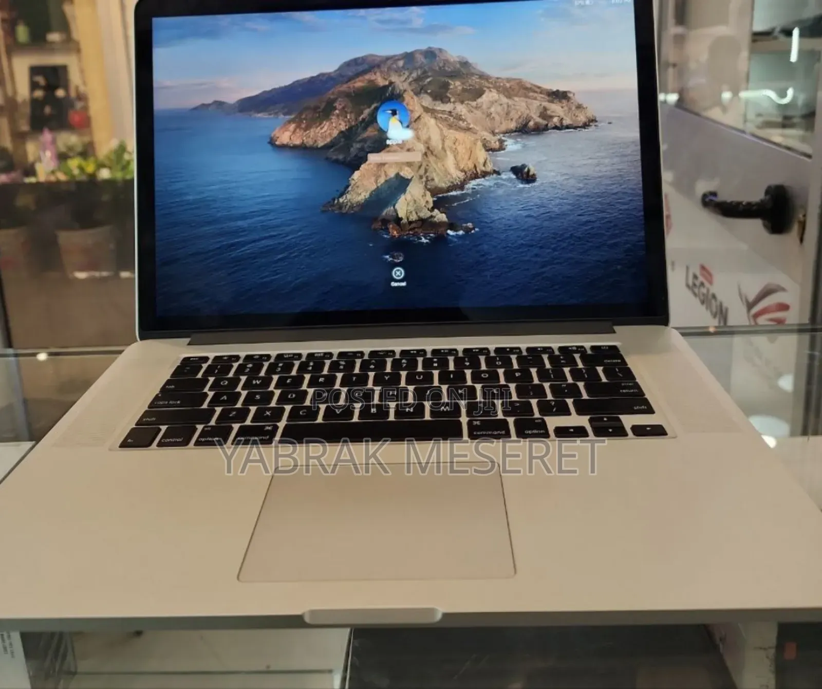 New Laptop Apple MacBook Pro 2015 16GB Intel Core I7 SSD 1T