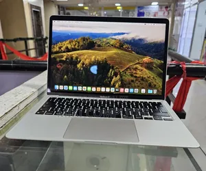 New Laptop Apple MacBook Air 2020 M1 8GB Intel SSD 256GB