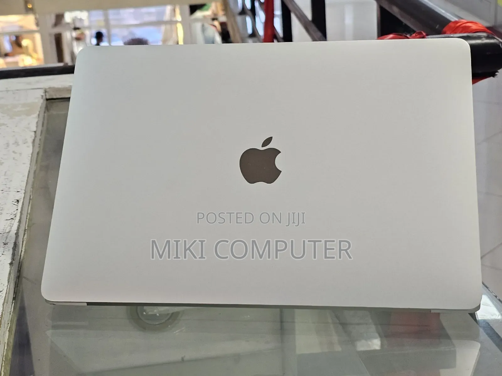 New Laptop Apple MacBook Air 2020 M1 8GB Intel SSD 256GB