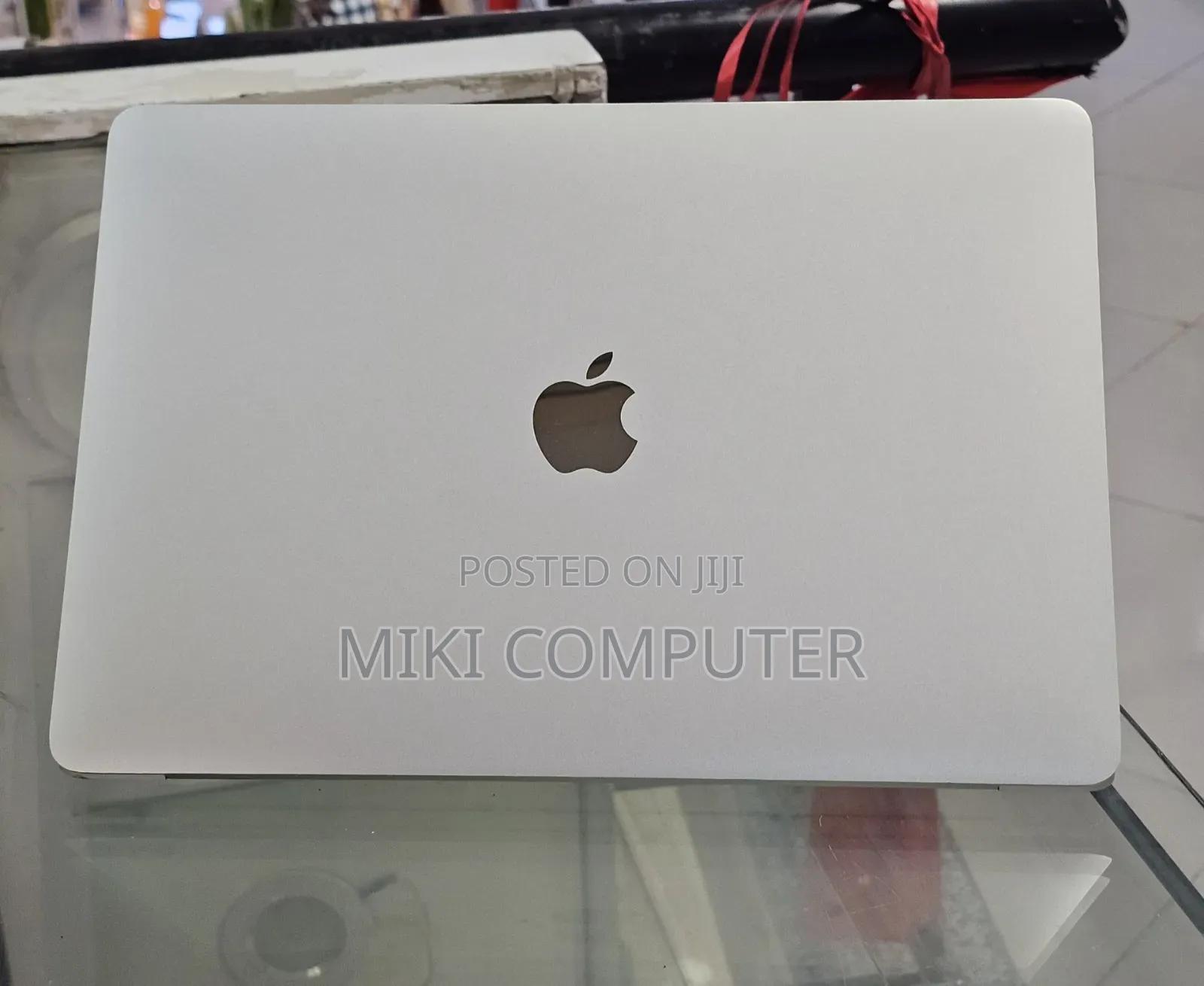 New Laptop Apple MacBook Air 2020 M1 8GB Intel SSD 256GB