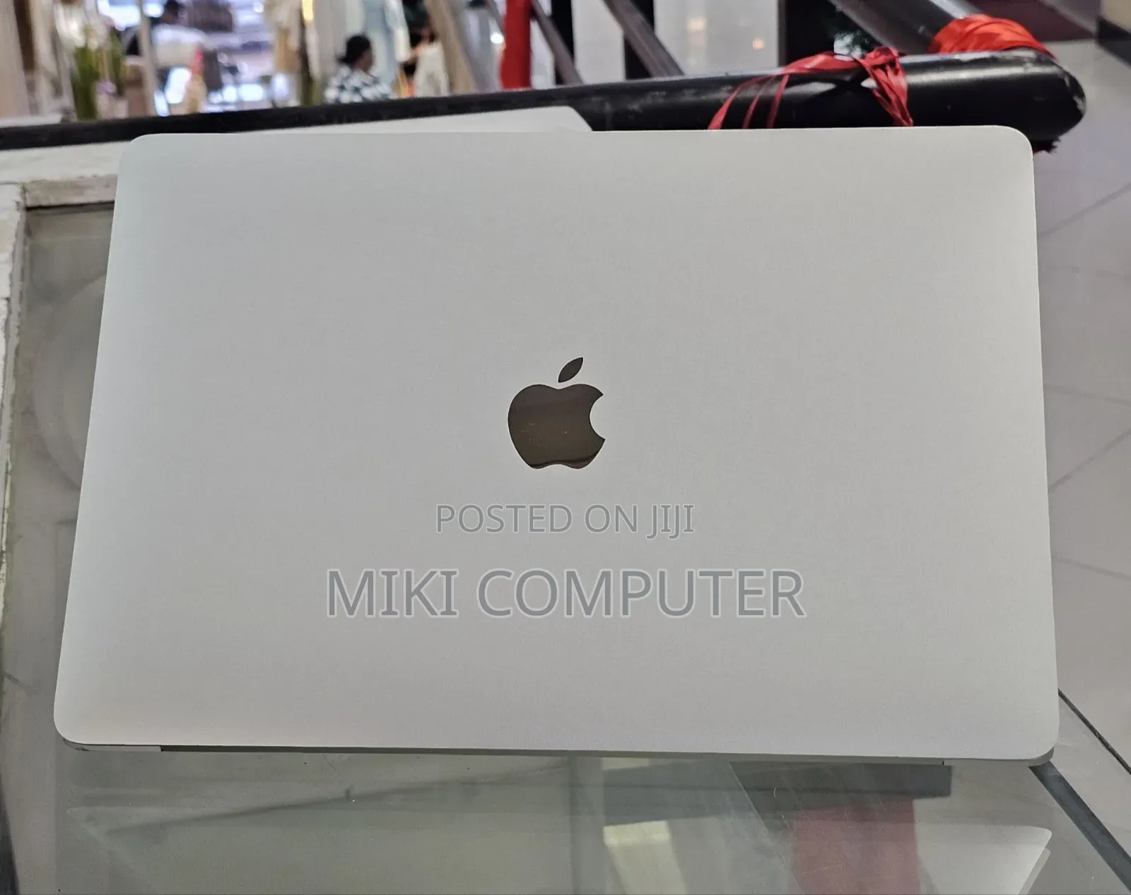 New Laptop Apple MacBook Air 2020 M1 8GB Intel SSD 256GB