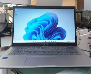 New Laptop Asus VivoBook 15 X505BA 8GB Intel Core I3 SSD 256GB