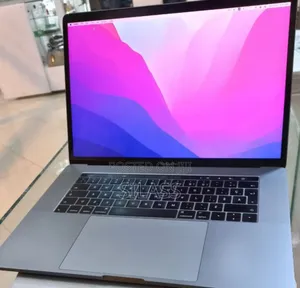 New Laptop Apple MacBook Pro 2016 16GB Intel Core I7 SSD 512GB