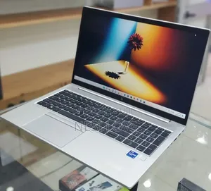 New Laptop HP EliteBook 840 G8 16GB Intel Core I7 SSD 512GB