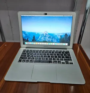 New Laptop Apple MacBook Air 2017 8GB Intel Core I5 SSD 128GB