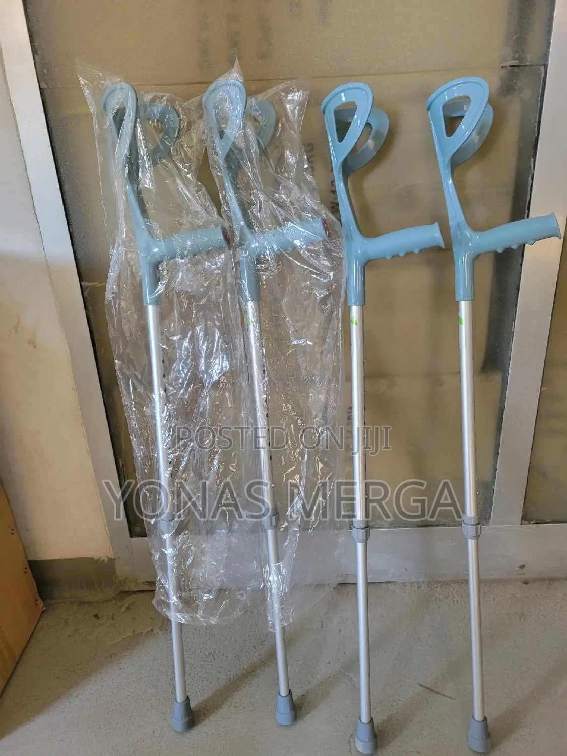 Crutches #Adjustability: Height Adjustable for Ergonomic Use