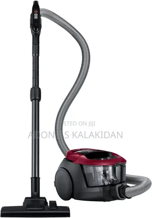 Photo - Samsung 1800 Watts Bagless Vacuum Cleaner