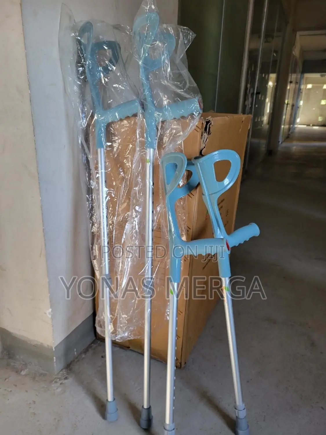 Crutches፵crutches፭safety Standard:Complies With CE Standards