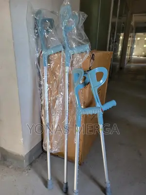 Photo - Crutches፵crutches፭safety Standard:Complies With CE Standards