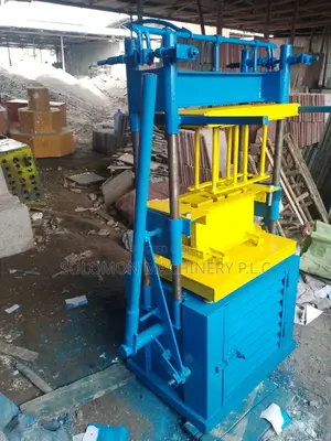 ቆንጆ ጠርዝ ያለው Grade A ወይም ደረጃ አንድ ብሎኬት በኃይል ጠቅጥቆ ያመርታል.