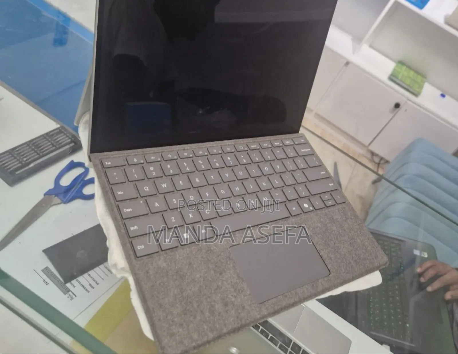 New Laptop Microsoft Surface Pro 10 16GB Intel Core Ultra 7 SSD 1T