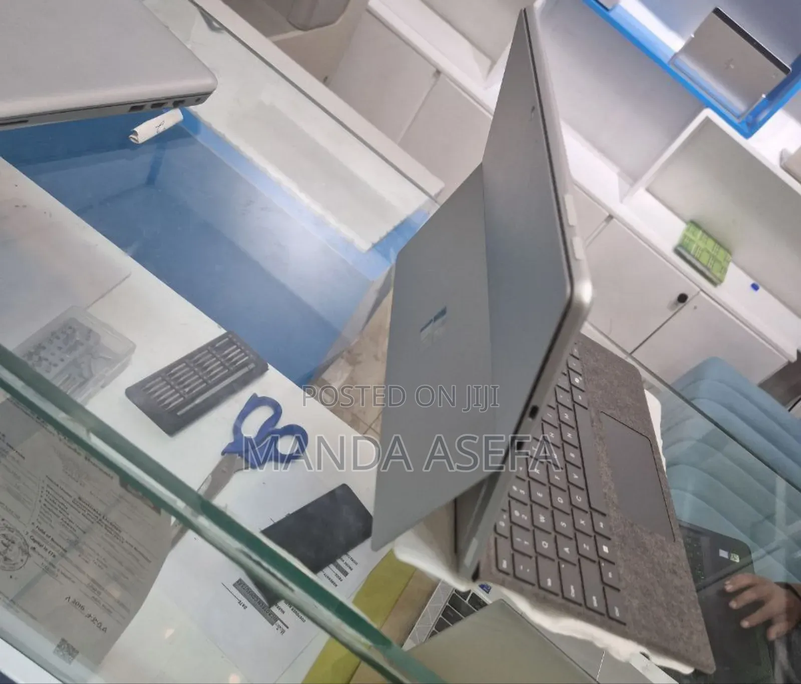 New Laptop Microsoft Surface Pro 10 16GB Intel Core Ultra 7 SSD 1T