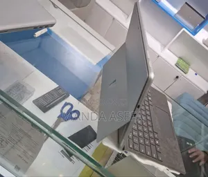 New Laptop Microsoft Surface Pro 10 16GB Intel Core Ultra 7 SSD 1T
