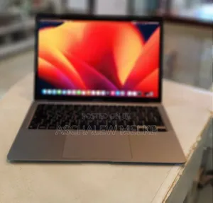 Photo - Laptop Apple MacBook Air 2020 M1 8GB Apple M1 SSD 256GB