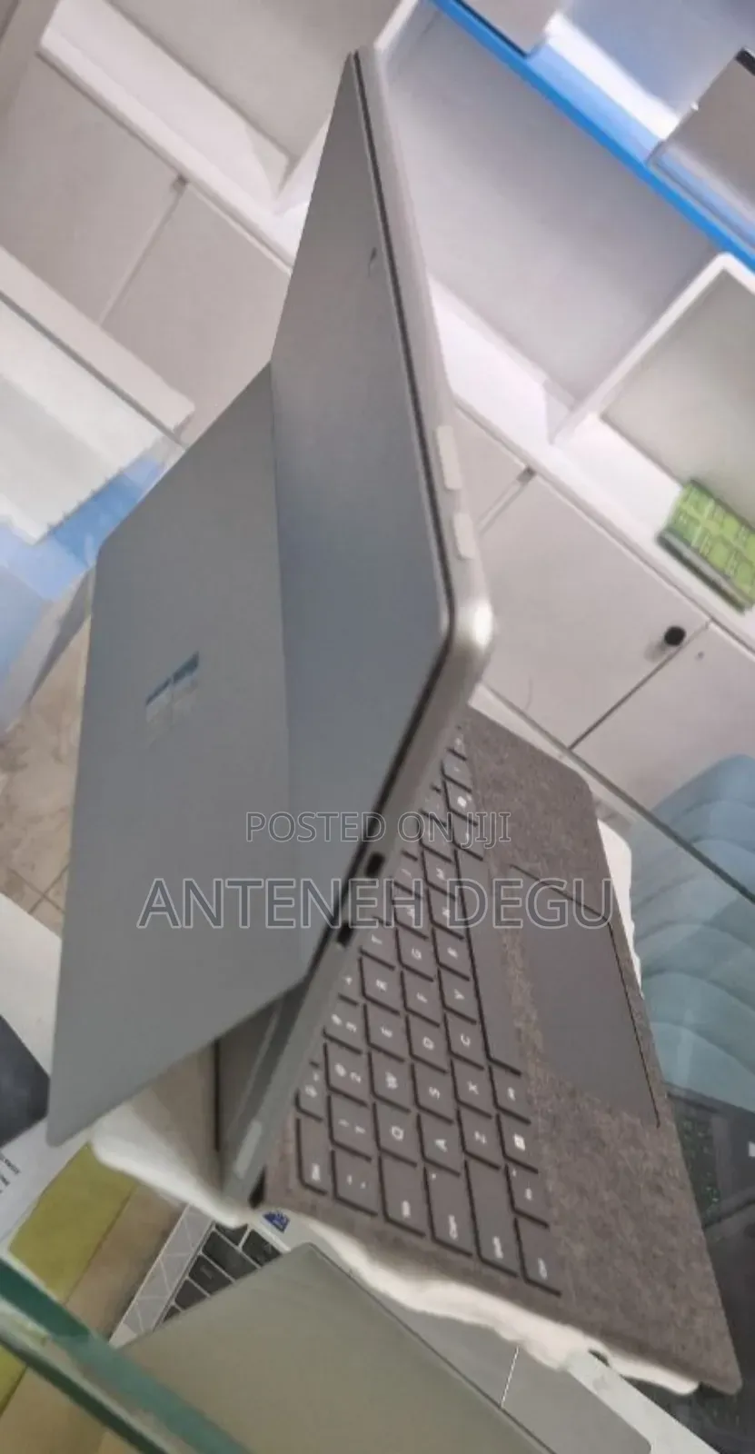 New Laptop Microsoft Surface Pro 10 16GB Intel Core Ultra 7 SSD 1T