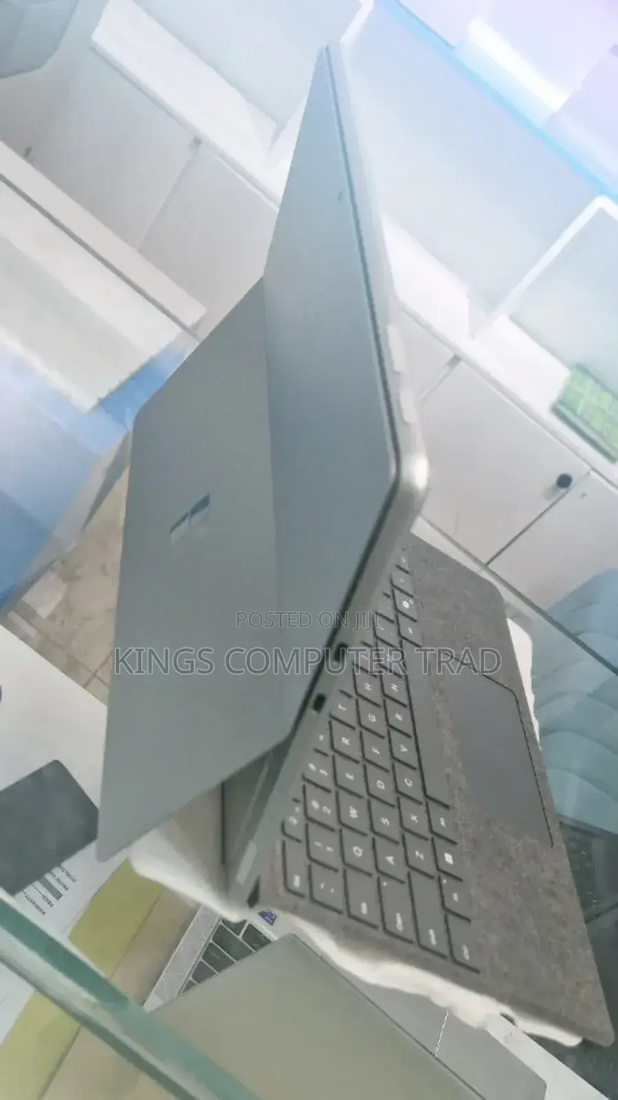 New Laptop Microsoft Surface Pro 10 16GB Intel Core Ultra 7 SSD 1T