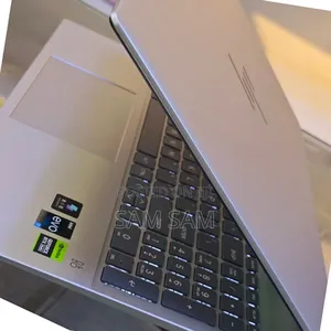 New Laptop HP Pavilion 15 16GB Intel Core I7 SSD 1T