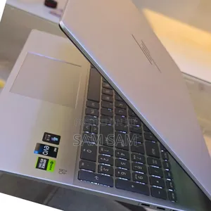 New Laptop HP Pavilion 15 16GB Intel Core I7 SSD 1T