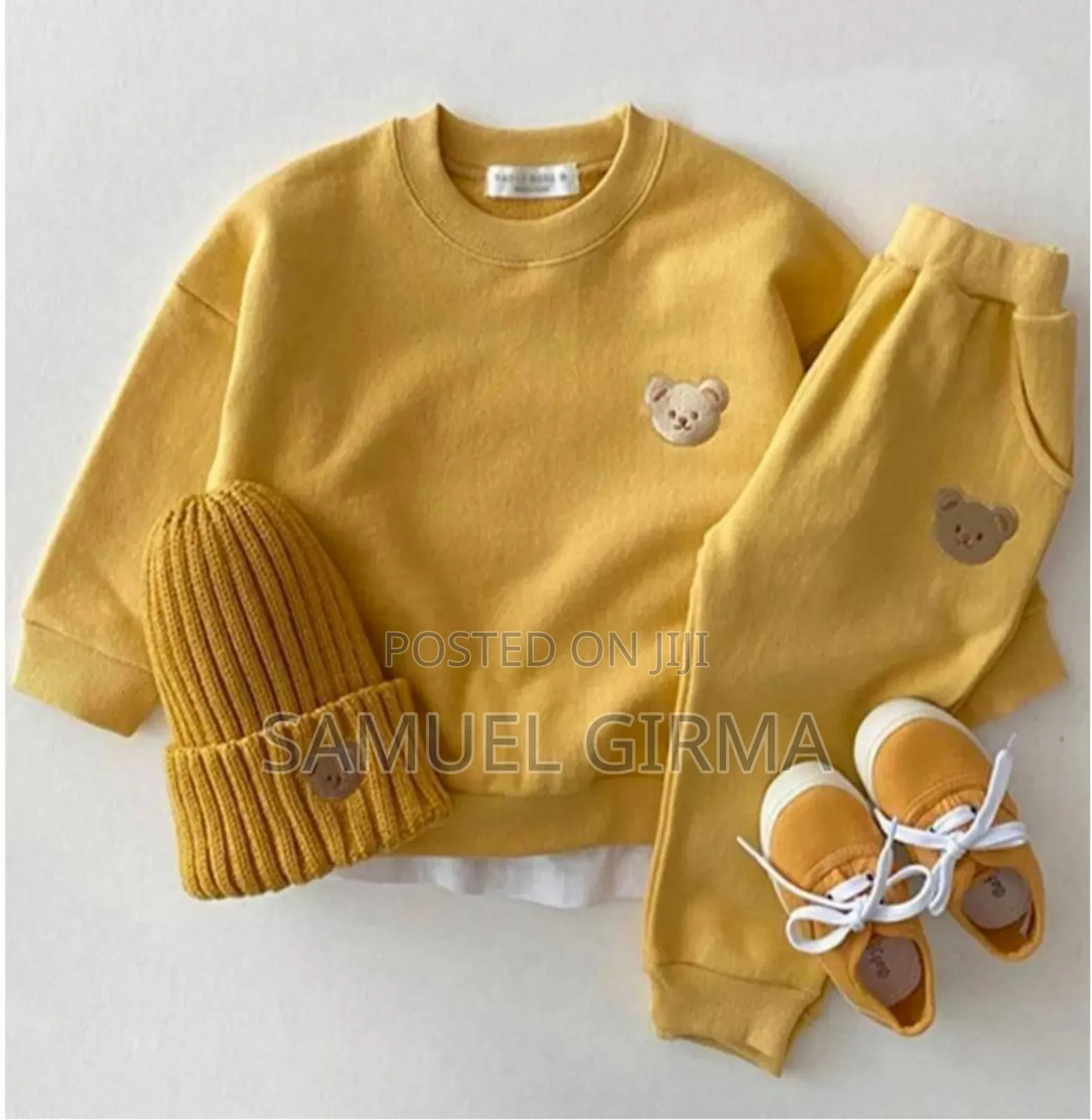 Mk- 0533 Unisex Soft Warm Sweatshirt and Pant Set