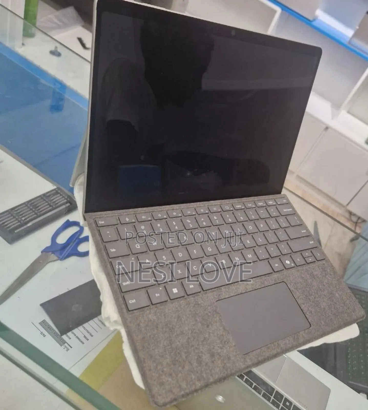 New Laptop Microsoft Surface Pro 10 16GB Intel Core Ultra 7 SSD 1T