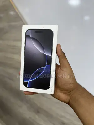 New Apple iPhone 16 Pro Max 256 GB Black