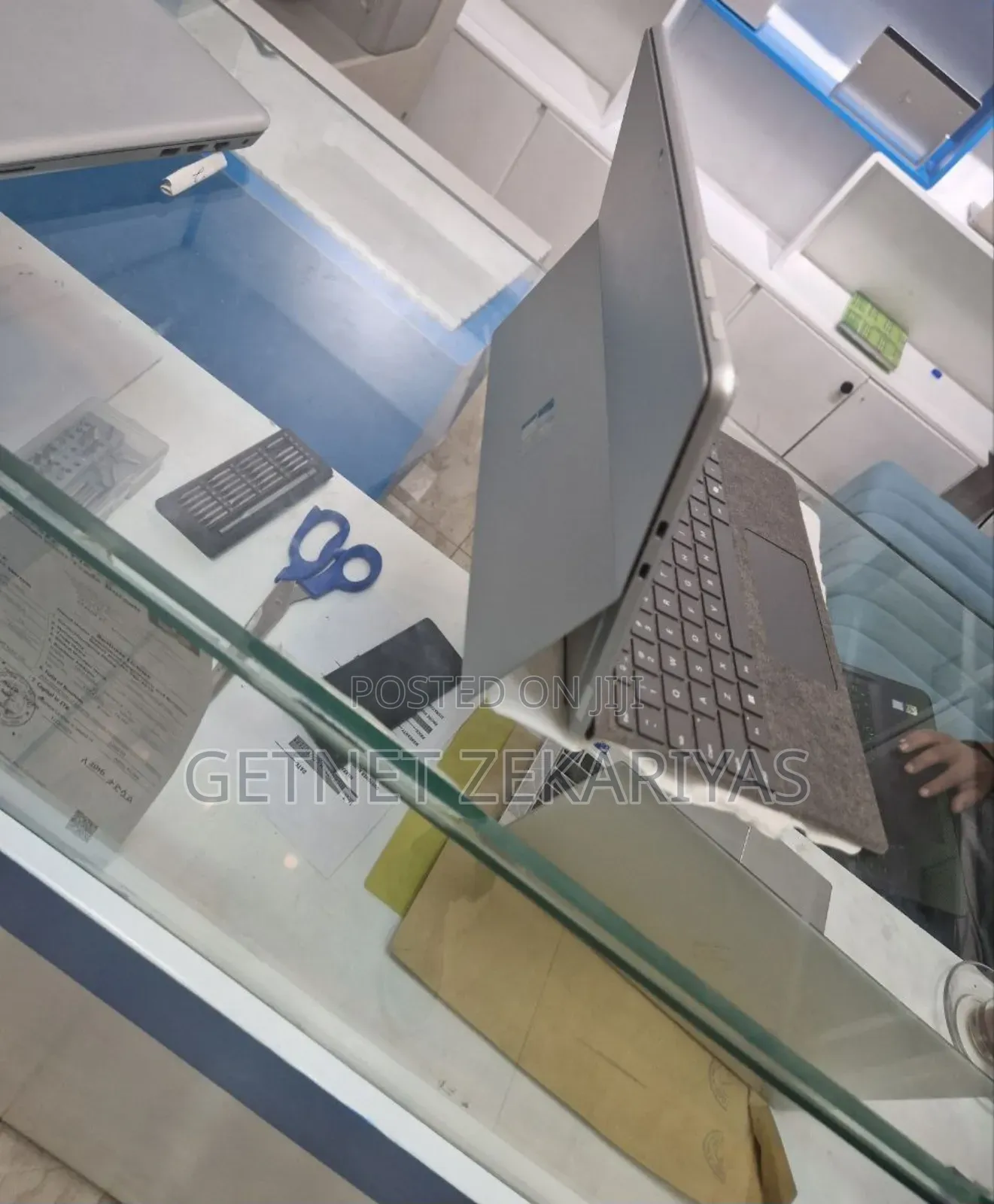 New Laptop Microsoft Surface Pro 10 16GB Intel Core Ultra 7 SSD 1T