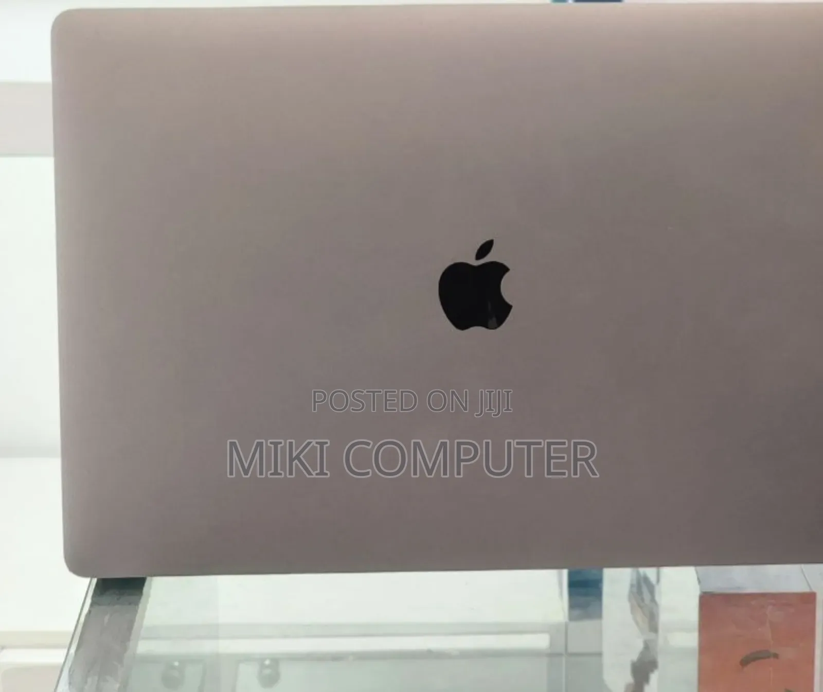 New Laptop Apple MacBook Pro 2019 16GB Intel Core I9 SSD 1T