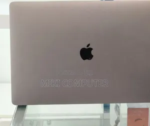 New Laptop Apple MacBook Pro 2019 16GB Intel Core I9 SSD 1T