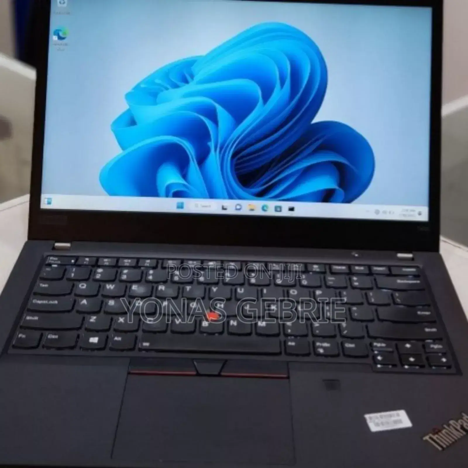 New Laptop Lenovo ThinkPad t495s 16GB AMD Ryzen 5 SSD 512GB