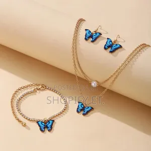 Photo -  3pcs Butterfly Necklace