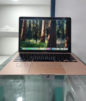 Photo - New Laptop Apple MacBook Air 2020 8GB Intel Core I3 SSD 256GB