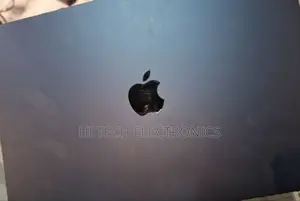 New Laptop Apple MacBook Pro 2023 M3 14-Inch 8GB Apple M3 SSD 256GB