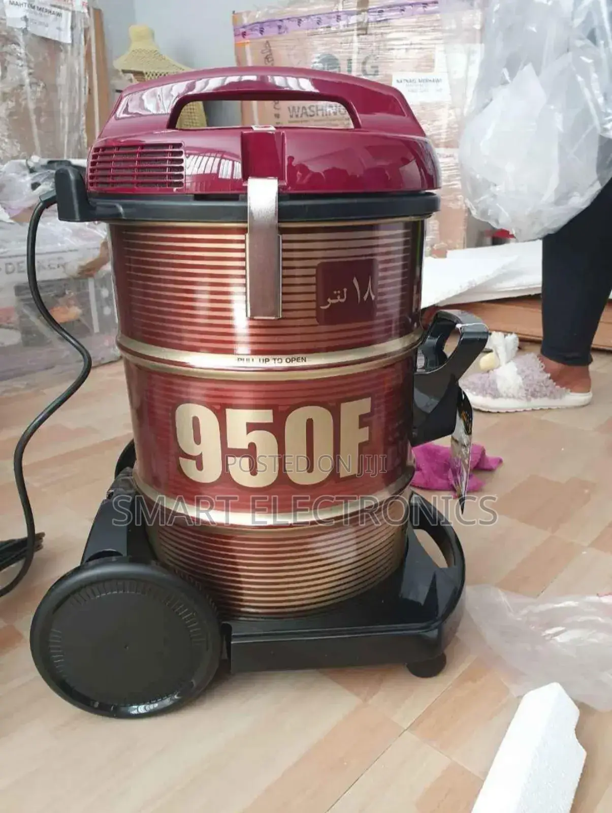 Hitachi Vacuum 18L