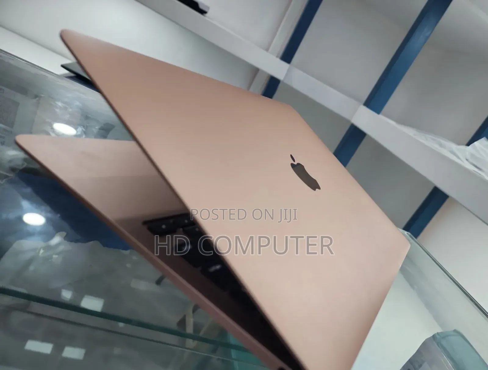 New Laptop Apple MacBook Air 2020 8GB Intel Core I3 SSD 256GB