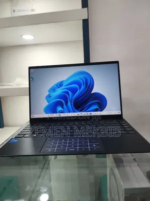 New Laptop Asus 8GB Intel Core I5 SSD 512GB