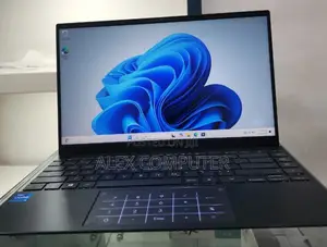 New Laptop Asus ZenBook 13 UX331UN 16GB Intel Core I5 SSD 512GB