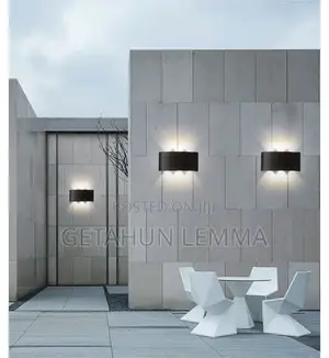 Outdoor Wall Light