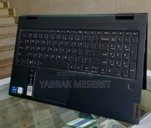 New Laptop Lenovo Yoga 7i 8GB Intel Core I5 SSD 256GB