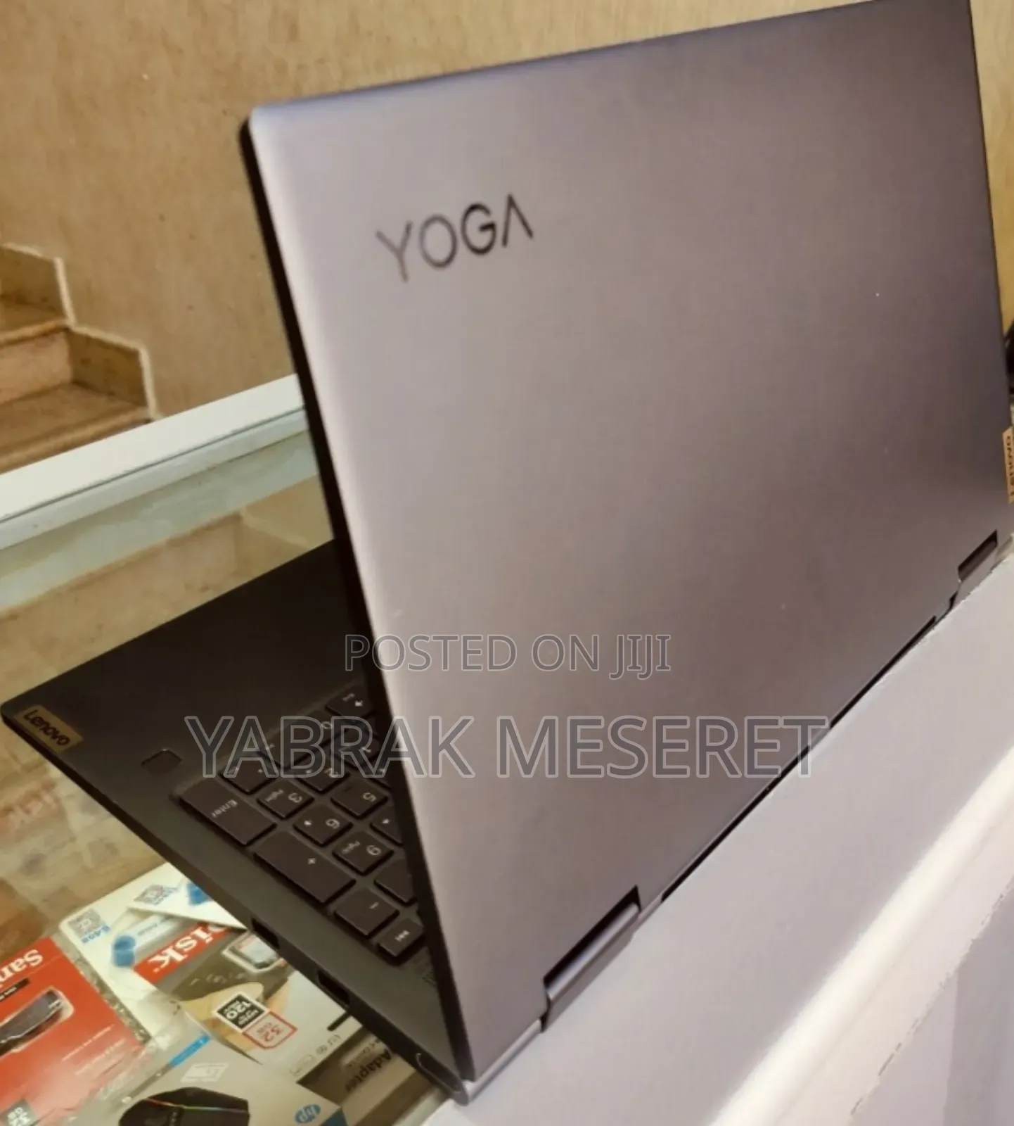 New Laptop Lenovo Yoga 7i 8GB Intel Core I5 SSD 256GB