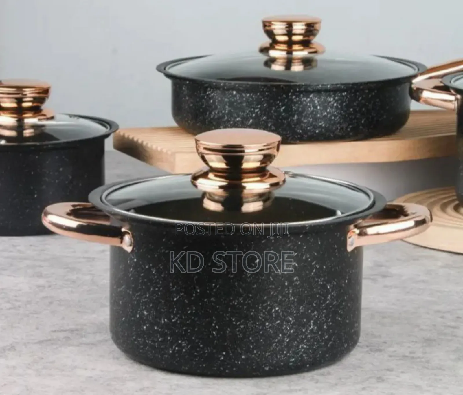 ዘመናዊ ድስቶች 8 PCS Cookware Set